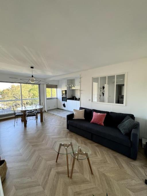 Appartement Neuf Avec Balcon Et Parking Prive Кан Экстерьер фото